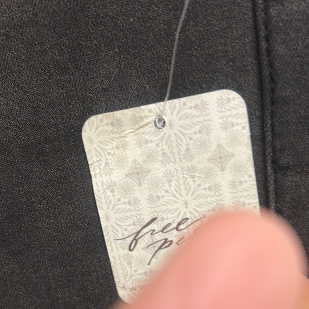 WE THE FREE PENNY PULL ON Jeans - Picture 6 of 6